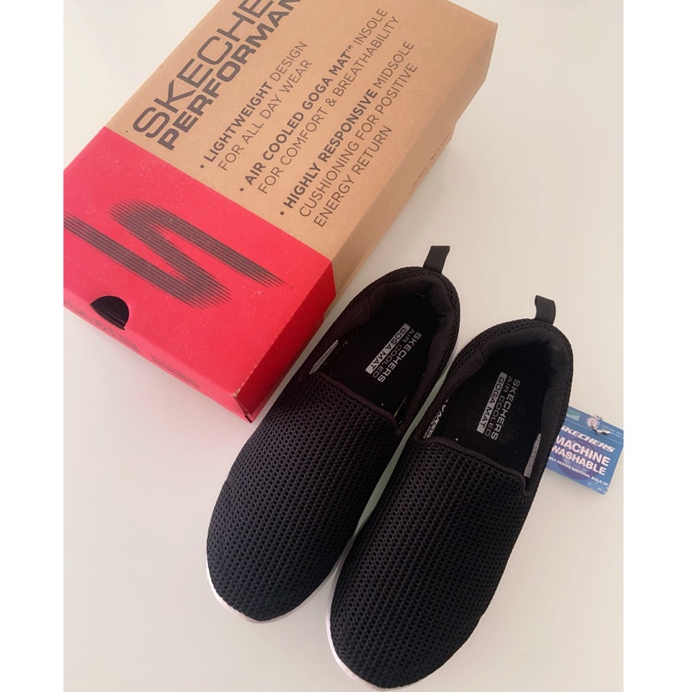 Skechers go walk slip on